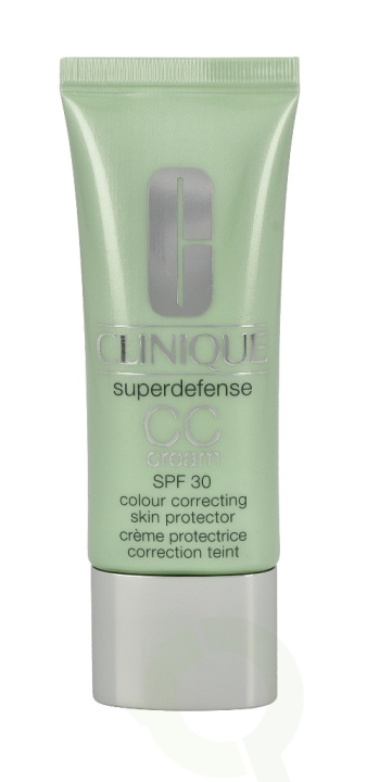 Clinique Superdefense Cc Cream SPF30 40 ml #03 Light Medium in the group BEAUTY & HEALTH / Skin care / Face / Day cream at TP E-commerce Nordic AB (C50172)