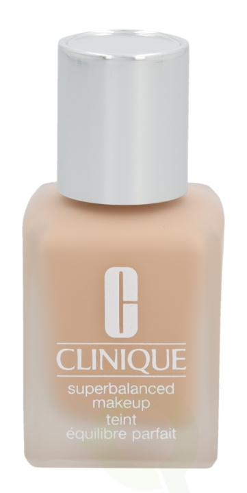 Clinique Superbalanced Makeup 30 ml CN10 Alabaster in the group BEAUTY & HEALTH / Makeup / Facial makeup / Foundation at TP E-commerce Nordic AB (C50211)