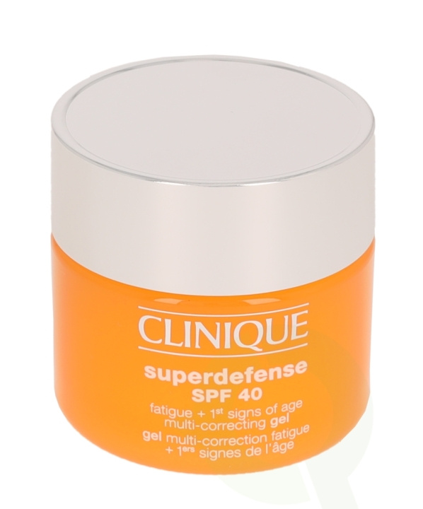Clinique Superdefense Gel SPF40 50 ml in the group BEAUTY & HEALTH / Skin care / Face / Face creams at TP E-commerce Nordic AB (C50300)