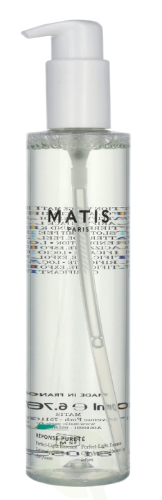 Matis Perfect-Light Essence 200 ml in the group BEAUTY & HEALTH / Skin care / Face / Face creams at TP E-commerce Nordic AB (C53639)