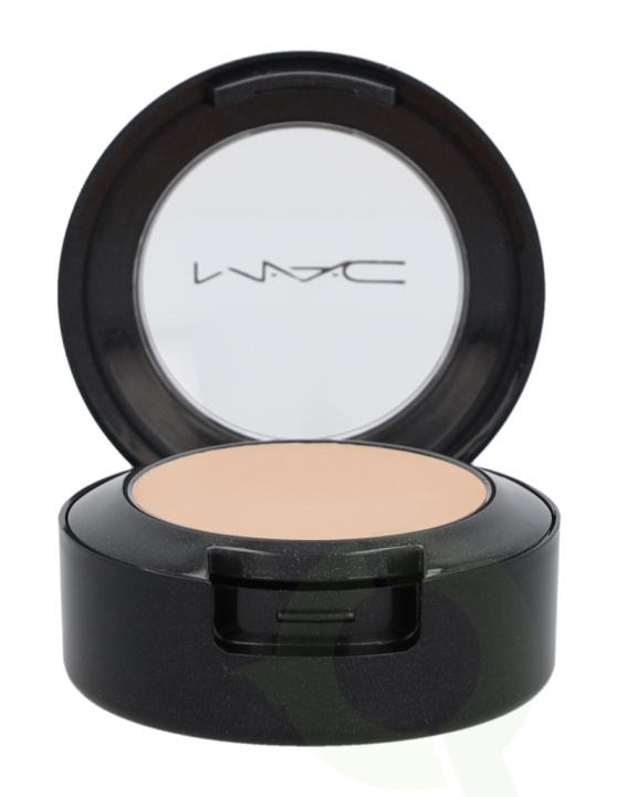 MAC Studio Finish Concealer SPF35 7 gr NC15 in the group BEAUTY & HEALTH / Makeup / Facial makeup / Concealer at TP E-commerce Nordic AB (C53759)
