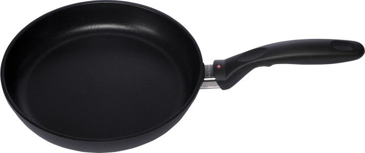 Swiss Diamond XD Classic Induktion -stekpanna, 26 cm in the group HOME, HOUSEHOLD & GARDEN / Kitchen utensils / Frying pans at TP E-commerce Nordic AB (C54618)