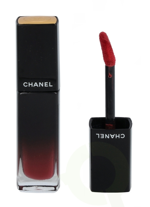 Chanel Rouge Allure Laque Ultrawear Shine Liquid Lip Colour 5.5 ml #66 Permanent in the group BEAUTY & HEALTH / Makeup / Lips / Lipstick at TP E-commerce Nordic AB (C55576)