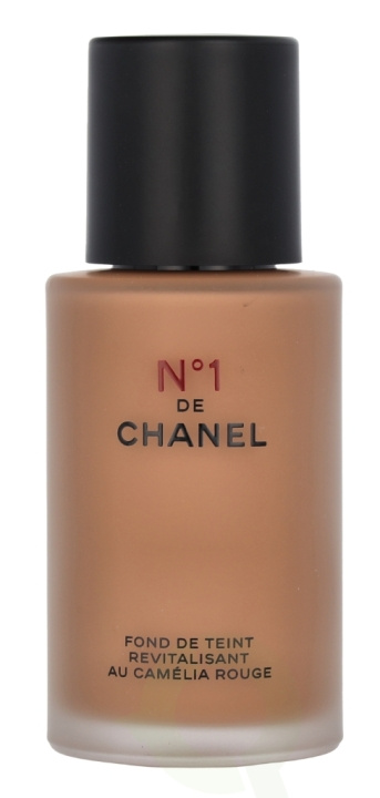 Chanel No 1 Revitalizing Foundation 30 ml B70 in the group BEAUTY & HEALTH / Makeup / Facial makeup / Foundation at TP E-commerce Nordic AB (C55582)