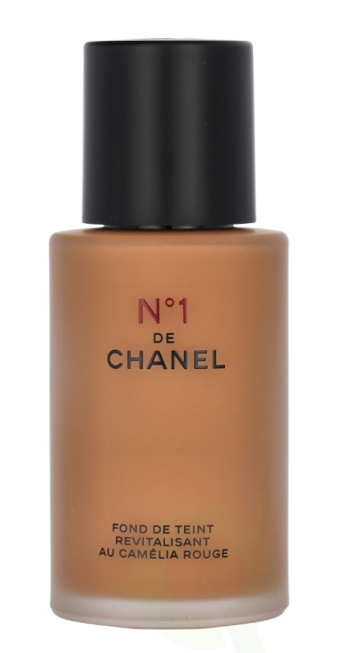 Chanel No 1 Revitalizing Foundation 30 ml BD91 in the group BEAUTY & HEALTH / Makeup / Facial makeup / Foundation at TP E-commerce Nordic AB (C55588)