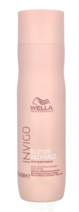Wella Invigo - Blonde Recharge Color Refr. Shampoo 250 ml Cool Blonde in the group BEAUTY & HEALTH / Hair & Styling / Hair care / Schampoo at TP E-commerce Nordic AB (C56898)