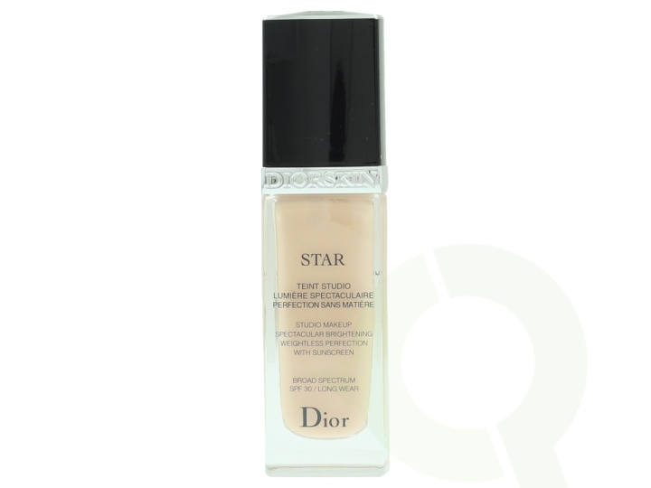 Dior Diorskin Star Studio Makeup SPF30 30 ml #010 Ivory in the group BEAUTY & HEALTH / Makeup / Facial makeup / Foundation at TP E-commerce Nordic AB (C58248)