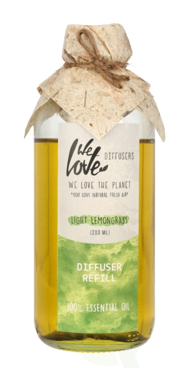 We Love The Planet 100% Essential Oil Diffuser - Refill 200 ml Light Lemongrass in the group BEAUTY & HEALTH / Fragrance & Perfume / Other fragrances / Fragrance diffuser at TP E-commerce Nordic AB (C58709)