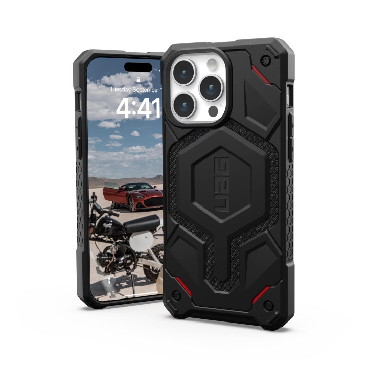Urban Armor Gear iPhone 15 Pro Max Monarch Pro - Kevlar Black in the group SMARTPHONE & TABLETS / Phone cases / Apple / iPhone 15 at TP E-commerce Nordic AB (C59742)