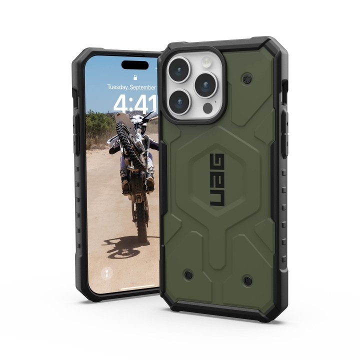 Urban Armor Gear iPhone 15 Pro Max Pathfinder Magsafe - Olive Drab in the group SMARTPHONE & TABLETS / Phone cases / Apple / iPhone 15 at TP E-commerce Nordic AB (C59768)
