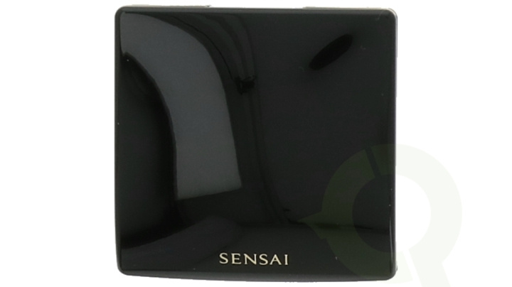 Sensai Supreme Illuminator 4 g in the group BEAUTY & HEALTH / Makeup / Facial makeup / Foundation at TP E-commerce Nordic AB (C61157)