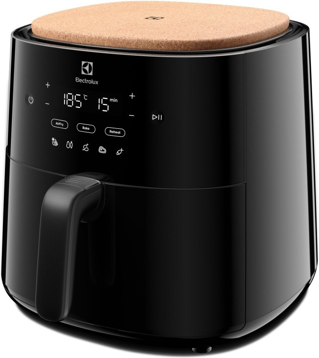 Electrolux 700 Series EAF5B airfryer in the group HOME, HOUSEHOLD & GARDEN / Household appliances / Airfryers & Fryers at TP E-commerce Nordic AB (C61573)
