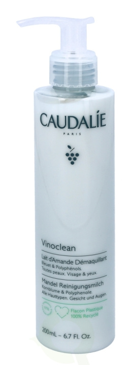 Caudalie Vinoclean Cleansing Almond Milk 200 ml in the group BEAUTY & HEALTH / Skin care / Face / Cleaning at TP E-commerce Nordic AB (C63007)