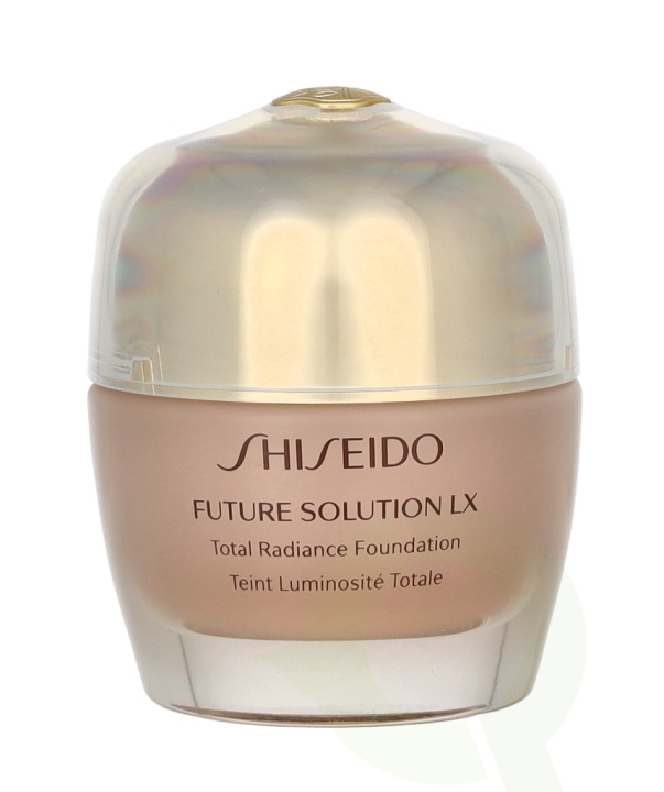 Shiseido Future Solution LX Total Radiance Foundation SPF15 30 ml Rose 4 in the group BEAUTY & HEALTH / Makeup / Facial makeup / Foundation at TP E-commerce Nordic AB (C63907)