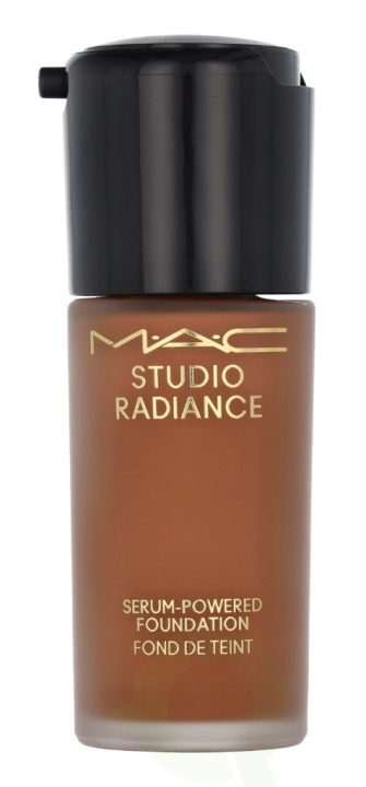 MAC Studio Radiance Serum-Powered Foundation 30 ml #NC50 in the group BEAUTY & HEALTH / Makeup / Facial makeup / Foundation at TP E-commerce Nordic AB (C63982)