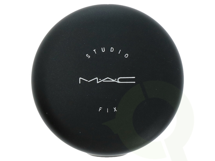 MAC Studio Fix Powder Plus Foundation 15 g NC43.5 in the group BEAUTY & HEALTH / Makeup / Facial makeup / Foundation at TP E-commerce Nordic AB (C64365)
