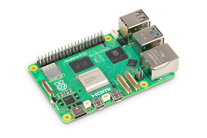 raspberrypi Pi5 Single board computer 8GB in the group COMPUTERS & PERIPHERALS / Computer components / Raspberry Pi at TP E-commerce Nordic AB (C65230)