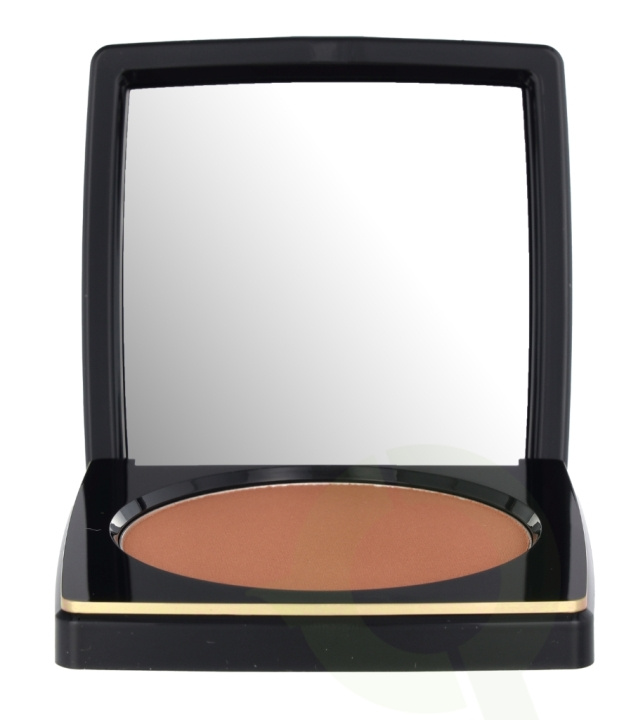 Bobbi Brown Bronzing Powder 10 g Golden Light in the group BEAUTY & HEALTH / Makeup / Facial makeup / Powders at TP E-commerce Nordic AB (C65556)