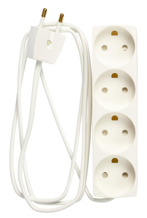Nordic Quality 4-way connector round, 1.5m in the group HOME, HOUSEHOLD & GARDEN / Electricity & Lighting / Power strips at TP E-commerce Nordic AB (C65801)