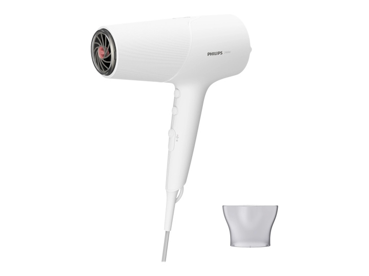 Philips vit/metallisk hårfön BHD500 in the group BEAUTY & HEALTH / Hair & Styling / Styling Tools / Hair dryer at TP E-commerce Nordic AB (C66580)