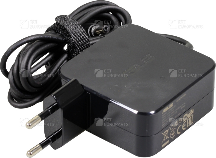 ASUS AC adapter 45 W AC power supply (0A001-00236400) in the group COMPUTERS & PERIPHERALS / Laptops & accessories / Computer chargers / Chargers for laptops / ASUS at TP E-commerce Nordic AB (C68255)