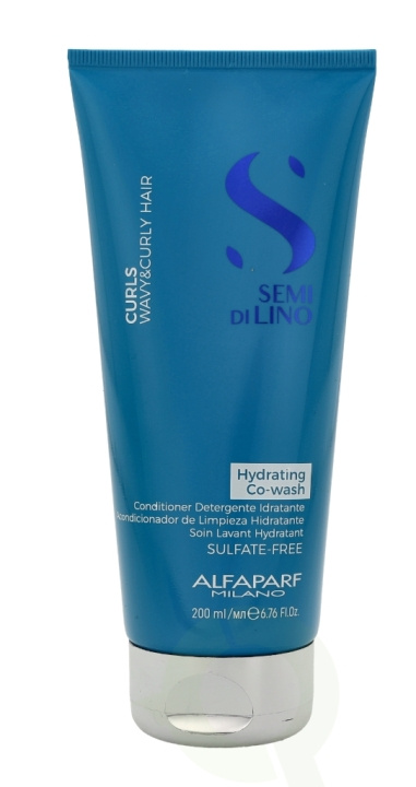 Alfaparf Semi Di Lino Curls Hydrating Co-Wash Cream 200 ml in the group BEAUTY & HEALTH / Hair & Styling / Hair care / Conditioner at TP E-commerce Nordic AB (C73057)