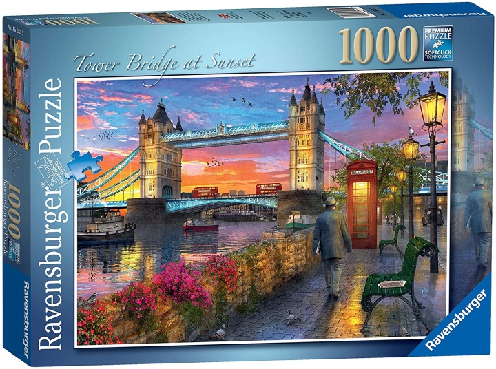 Ravensburger Tower Bridge At Sunset 1000p (10215033) in the group Sport, leisure & Hobby / Hobby / Puzzle at TP E-commerce Nordic AB (C85450)