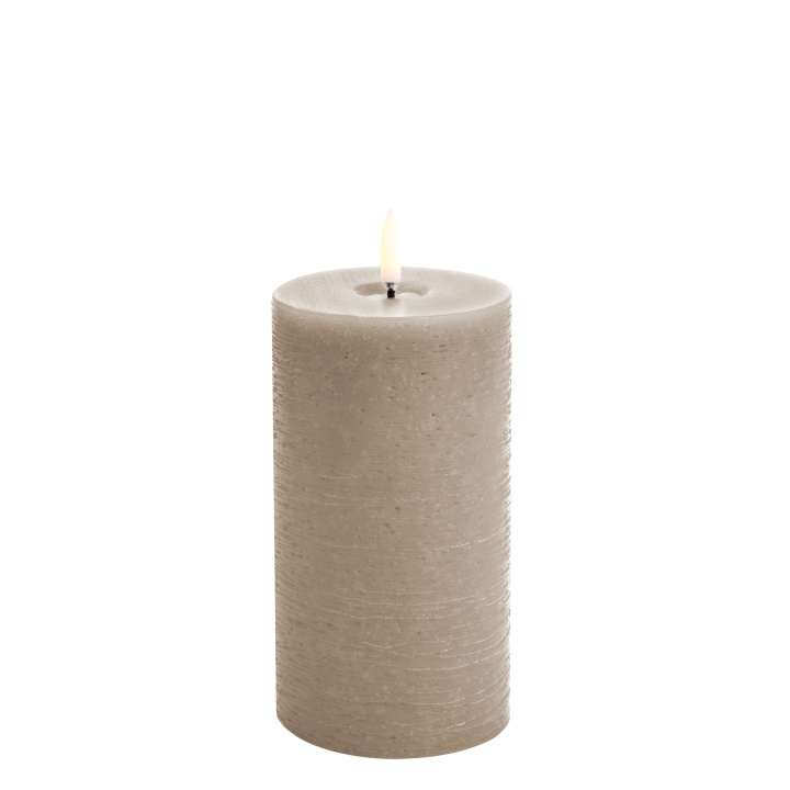 Uyuni LED pillar melted candle - Sandstone Rustic - 7,8x15 cm (UL-PI-SAM78015 ) in the group HOME, HOUSEHOLD & GARDEN / Smart home / Smart Lights at TP E-commerce Nordic AB (C87220)