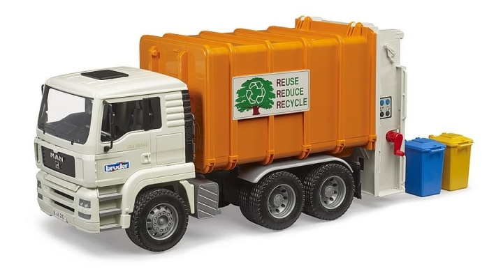 Bruder MAN TGA Rear loading garbage truck (02772) in the group TOYS, KIDS & BABY PRODUCTS / Toys / Toy cars at TP E-commerce Nordic AB (C89008)