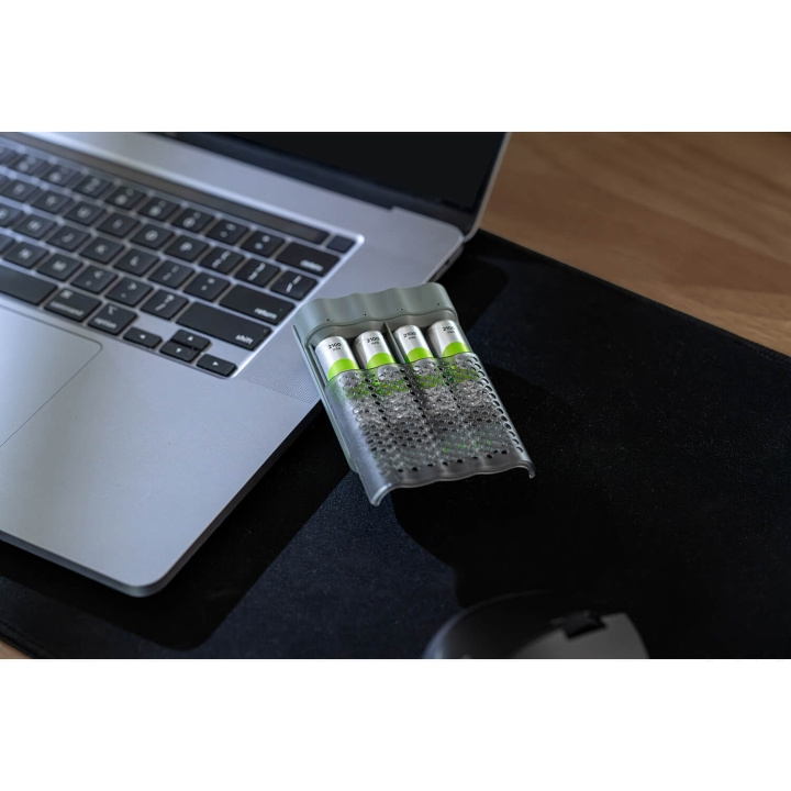 GP Speed Charger M452 4xAA 2600mAh in the group HOME ELECTRONICS / Batteries & Chargers / Battery charger at TP E-commerce Nordic AB (C95418)