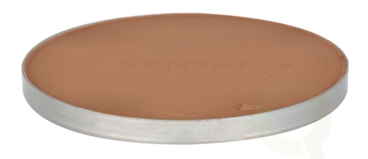Sensai Total Finish Foundation SPF10 - Refill 11 g #205 Topaz Beige in the group BEAUTY & HEALTH / Makeup / Facial makeup / Foundation at TP E-commerce Nordic AB (C99682)