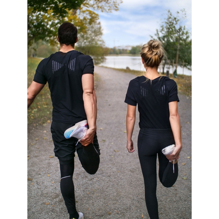 SWEDISH POSTURE Reminder Posture T-shirt Man Black XL in the group Sport, leisure & Hobby / Accessories / T-shirts at TP E-commerce Nordic AB (D09218)