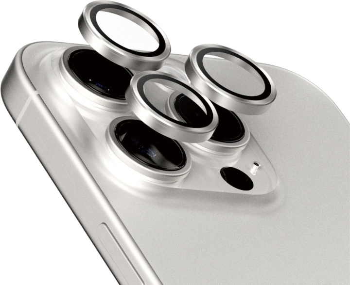 PanzerGlass Hoops camera lens cover, iPhone 15 Pro / 15 Pro Max, white titanium in the group SMARTPHONE & TABLETS / Phone cases / Apple / iPhone 15 at TP E-commerce Nordic AB (D13479)
