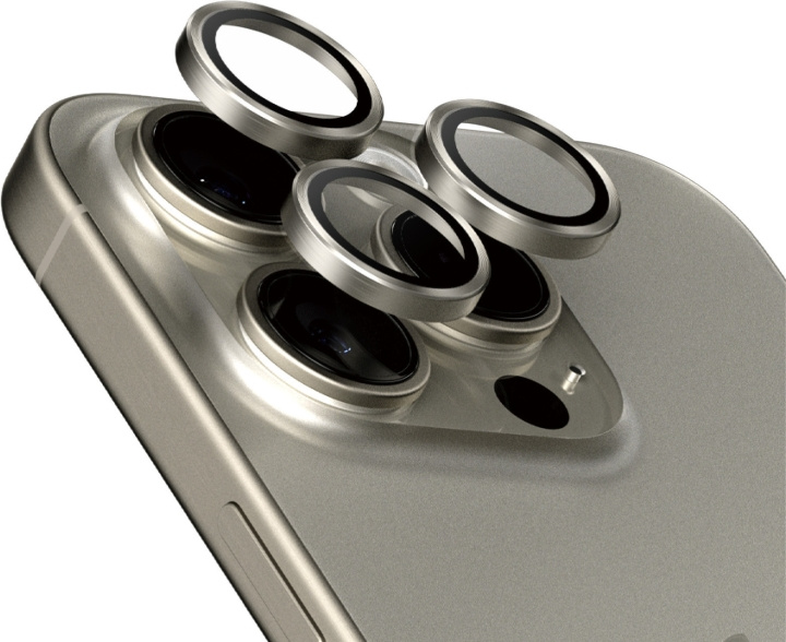 PanzerGlass Hoops camera lens cover, iPhone 15 Pro / 15 Pro Max, titanium in the group SMARTPHONE & TABLETS / Phone cases / Apple / iPhone 15 at TP E-commerce Nordic AB (D13480)