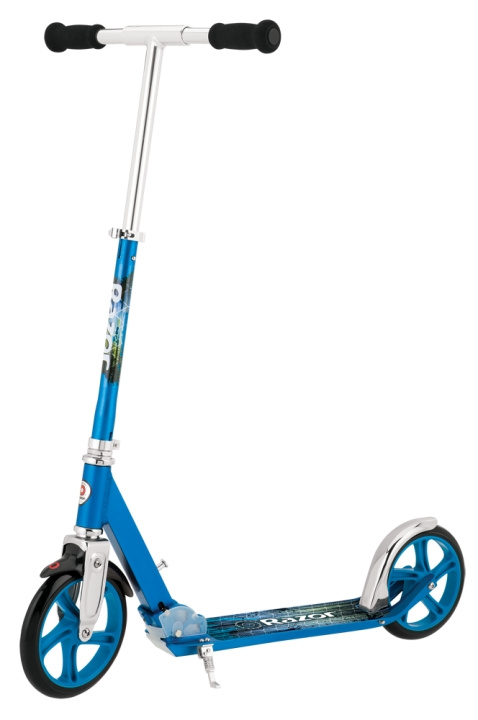 Razor A5 Lux Scooter - Blue (13073042) in the group TOYS, KIDS & BABY PRODUCTS / Outdoor toys / Bicycles & Scooters at TP E-commerce Nordic AB (D15007)