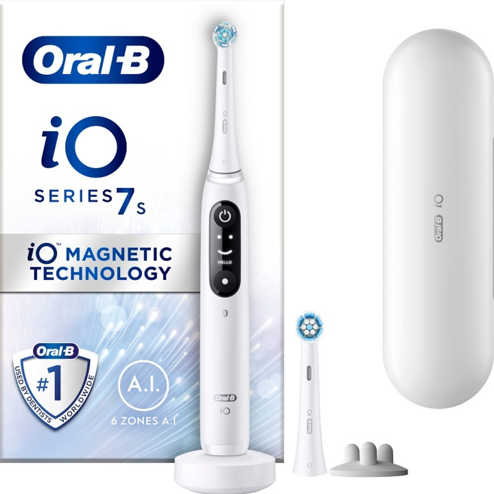 Oral B Eltandborste iO7 White in the group BEAUTY & HEALTH / Oral care / Electric toothbrushes at TP E-commerce Nordic AB (D16537)