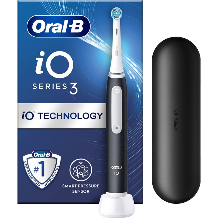 Oral B Eltandborste iO3 Black + TC in the group BEAUTY & HEALTH / Oral care / Electric toothbrushes at TP E-commerce Nordic AB (D18192)