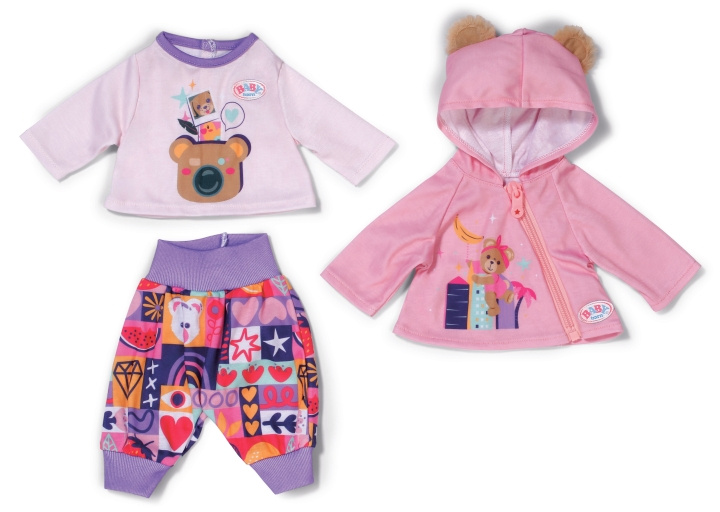 BABY Born BABY born Newborn Outfit 43cm - (837290) in the group TOYS, KIDS & BABY PRODUCTS / Toys / Docks & Accessories at TP E-commerce Nordic AB (D19209)