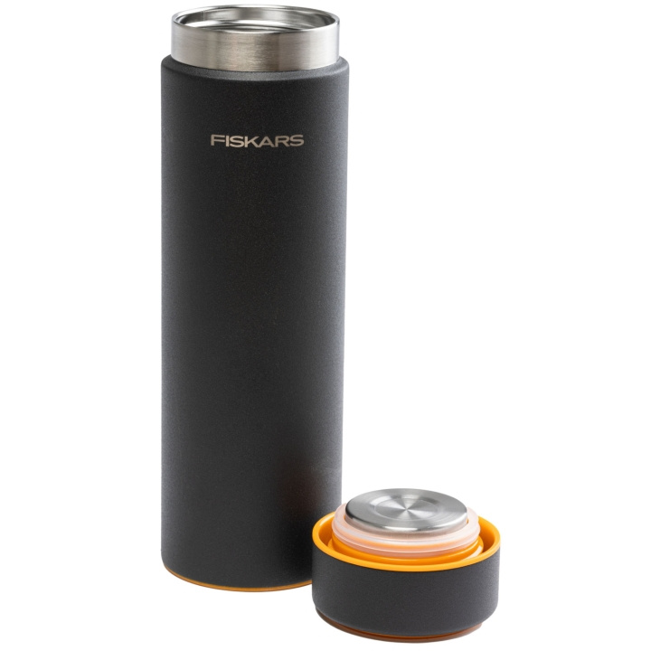 Fiskars Termosflaska svart 0,5 liter On-the-go Bottle in the group Sport, leisure & Hobby / Outdoor recreation / Thermoses & Water Bottles at TP E-commerce Nordic AB (D19754)