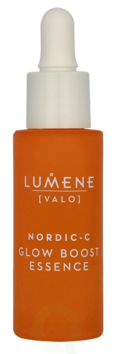 Lumene Nordic C Glow Boost Essence 30 ml in the group BEAUTY & HEALTH / Skin care / Face / Skin serum at TP E-commerce Nordic AB (D19862)