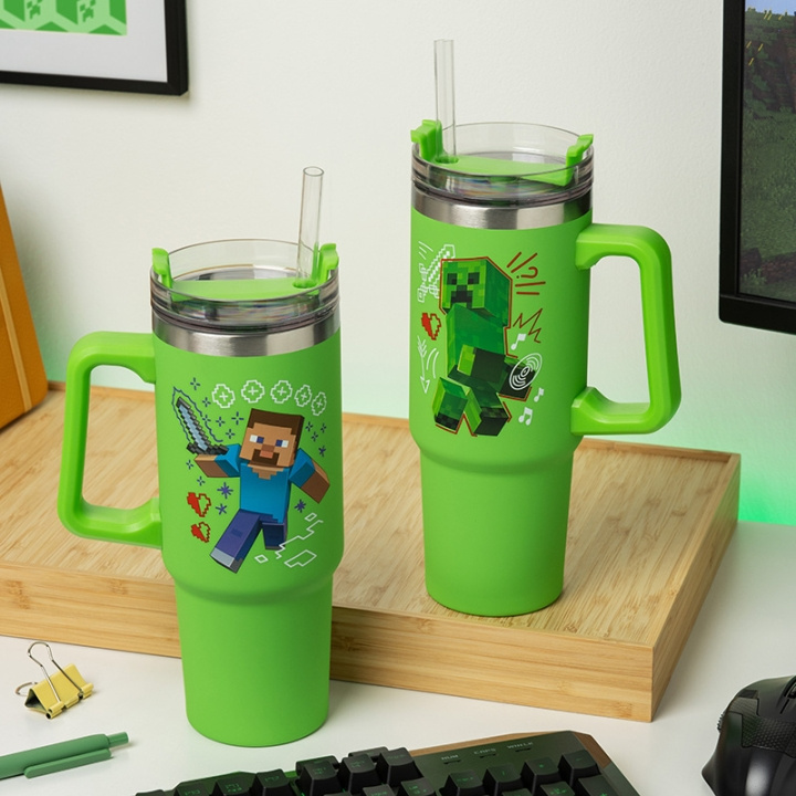 Paladone Minecraft Green 900ml Multiway Travel Cup Straw in the group Sport, leisure & Hobby / Fun stuff / Cups at TP E-commerce Nordic AB (D20760)