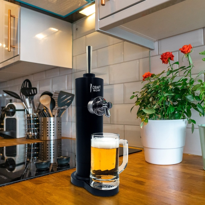 Mad Monkey Beer dispenser for cans in the group Sport, leisure & Hobby / Fun stuff / Smart home at TP E-commerce Nordic AB (D20783)