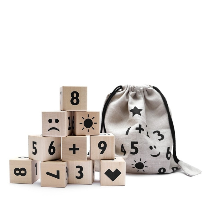 Ooh Noo Wooden Math Blocks, black (40MB1801) in the group TOYS, KIDS & BABY PRODUCTS / Toys / Building toys / Toy blocks at TP E-commerce Nordic AB (D21495)