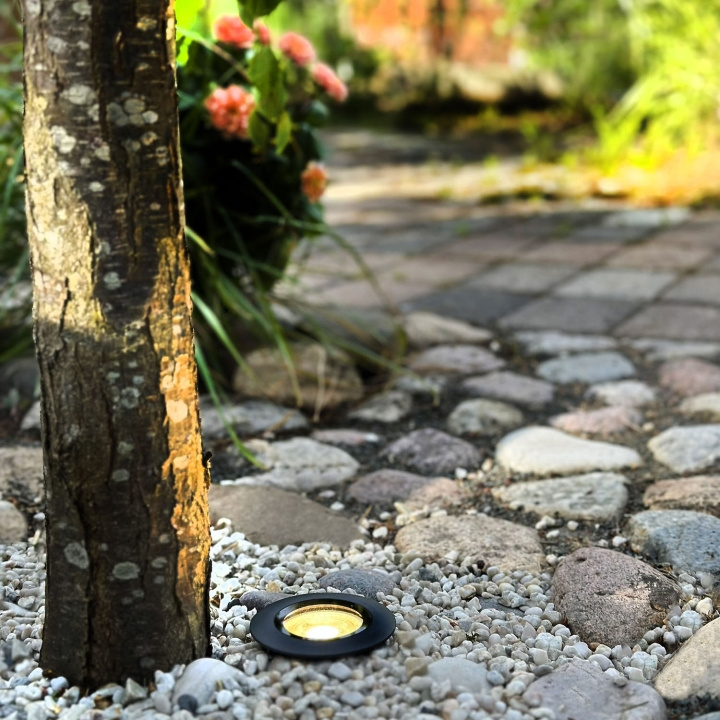 LightsOn Onyx Markspot 35° 5W 350 lm Grå in the group HOME, HOUSEHOLD & GARDEN / Electricity & Lighting / Outdoor lighting at TP E-commerce Nordic AB (D21645)