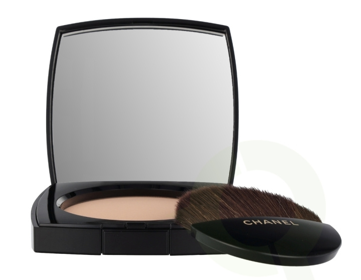 Chanel Les Beiges Belle Mine Poudre 12 g B10 in the group BEAUTY & HEALTH / Makeup / Facial makeup / Powders at TP E-commerce Nordic AB (D22109)