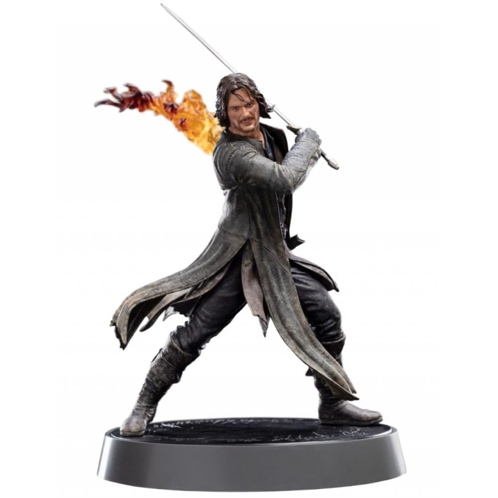 Weta Workshop The Lord of the Rings - Aragorn Figures of Fandom in the group Sport, leisure & Hobby / Fun stuff / Collector\'s items at TP E-commerce Nordic AB (D22196)