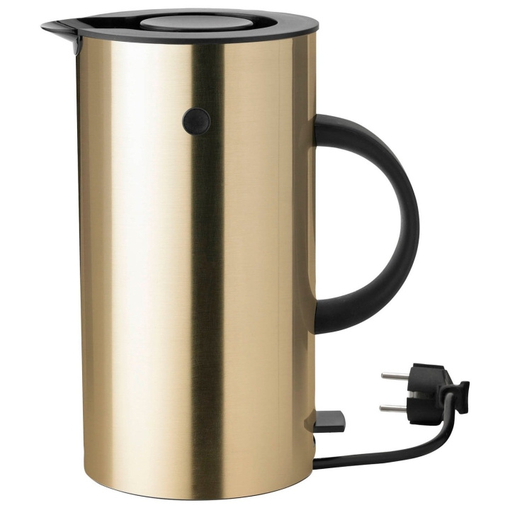 Stelton EM77 Electric Kettle 1.5 L (Brushed Brass) in the group HOME, HOUSEHOLD & GARDEN / Household appliances / Water & Juice / Kettles at TP E-commerce Nordic AB (D22708)
