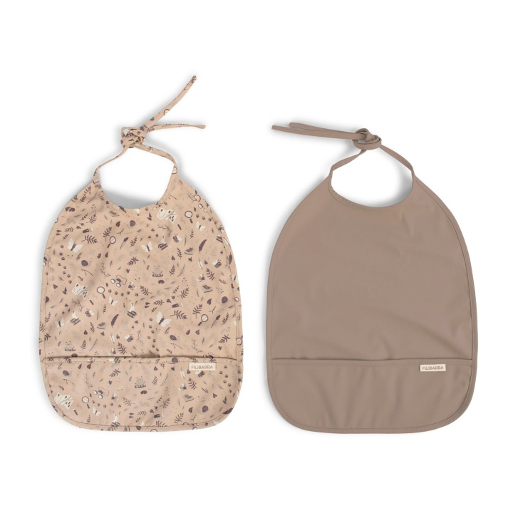 Filibabba Bib with ties 2-pack - Little Wonders + Warm Grey - 6-36 m in the group TOYS, KIDS & BABY PRODUCTS / Eat & Drink / Bibs at TP E-commerce Nordic AB (D24267)