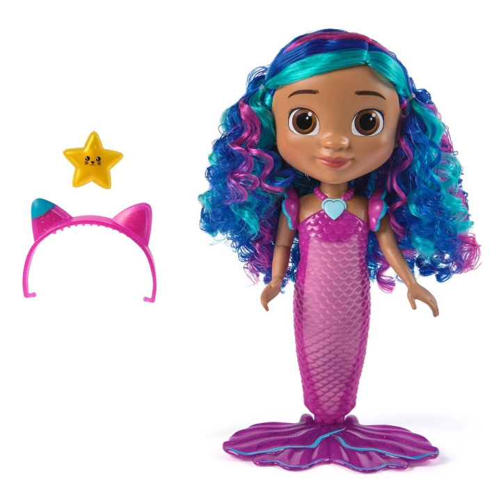 Gabby\'s Dollhouse Gabby\'s Movie Sing & Shine Mermaid Gabby Doll 36cm (6074338) in the group TOYS, KIDS & BABY PRODUCTS / Toys / Figures, Miniatures & accessories at TP E-commerce Nordic AB (D27769)