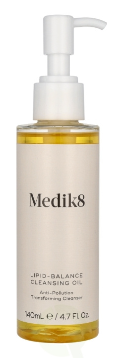 Medik8 Lipid-Balance Cleansing Oil 140 ml in the group BEAUTY & HEALTH / Skin care / Face / Cleaning at TP E-commerce Nordic AB (D28239)